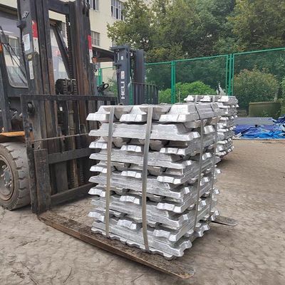 गुणवत्ता  99.8% 99.7 Al A8 Aluminium Ingots Primary Aluminium Ingot 25kgs फैक्टरी